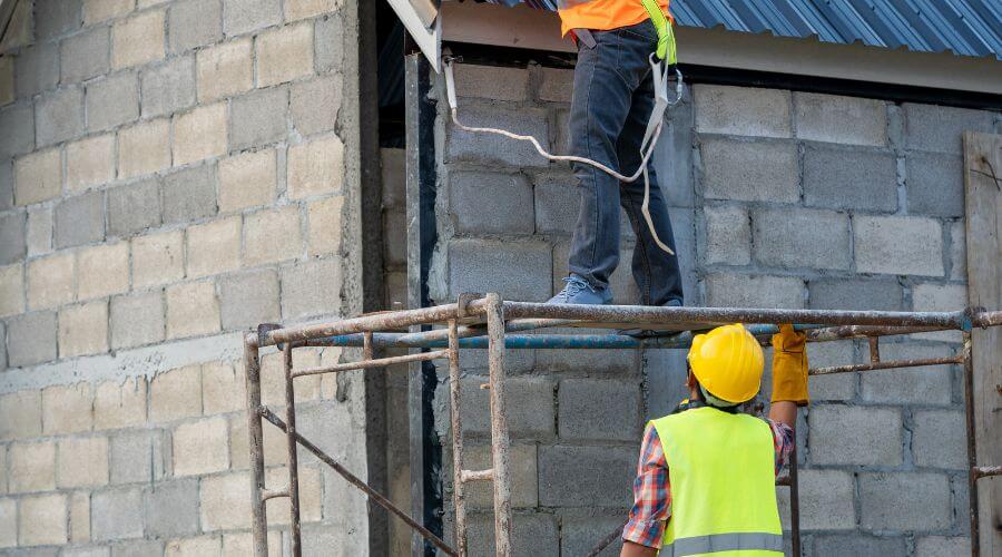 Expert Emergency Roof Repairs services in Willimantic, CT